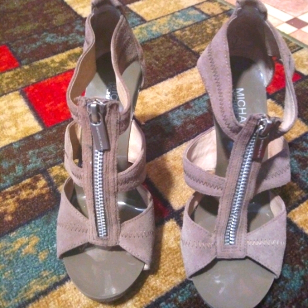 NEW Michael Kors Suede Zip Up Sandal Pumps - Picture 2 of 9